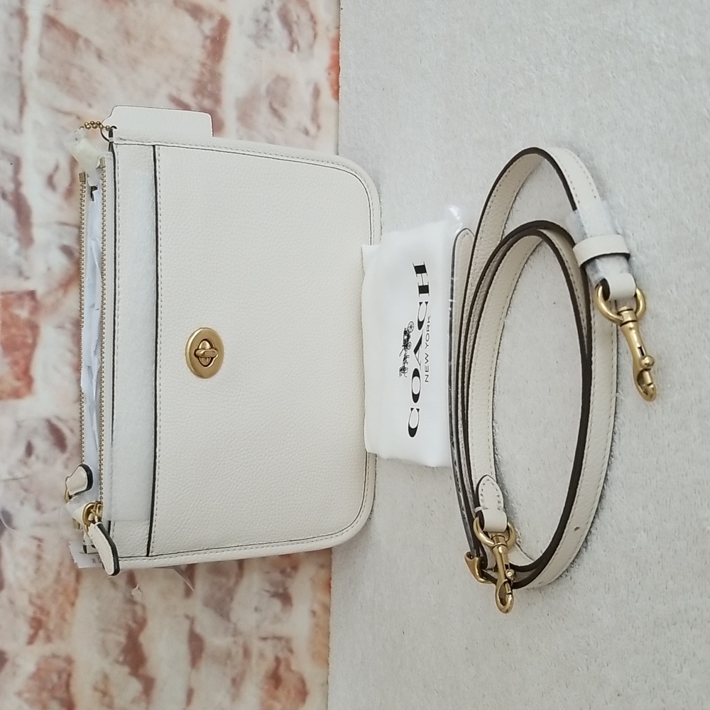 New COACH Pebble Turnlock Crossbody Bag